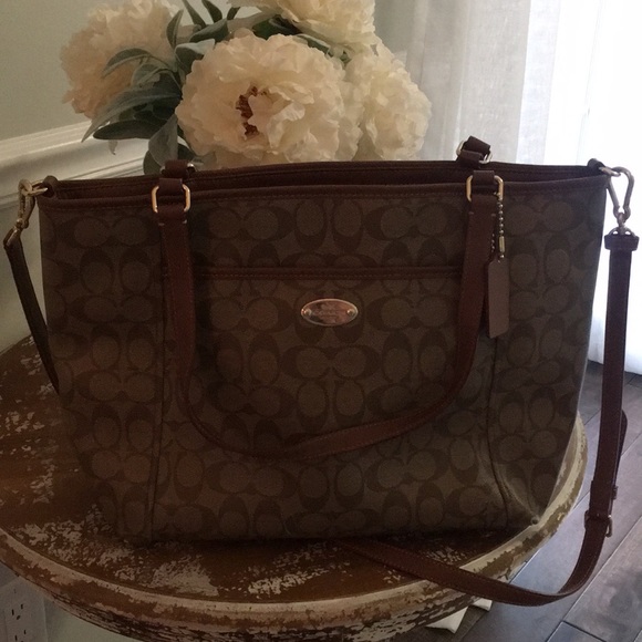 Coach Handbags - Coach bag